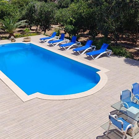 Stunning Villa With Pool, Table Tennis, Table Soccer And A Pool Table Naxxar Екстериор снимка