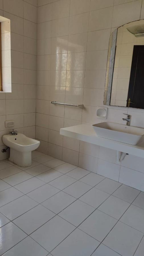 Stunning Villa With Pool, Table Tennis, Table Soccer And A Pool Table Naxxar Екстериор снимка