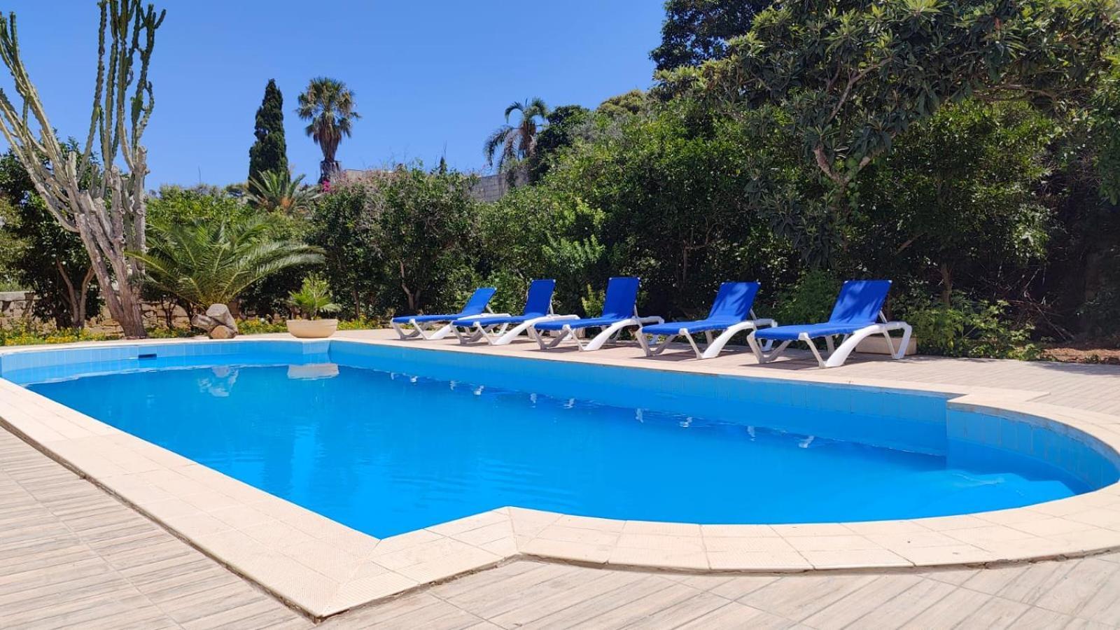 Stunning Villa With Pool, Table Tennis, Table Soccer And A Pool Table Naxxar Екстериор снимка