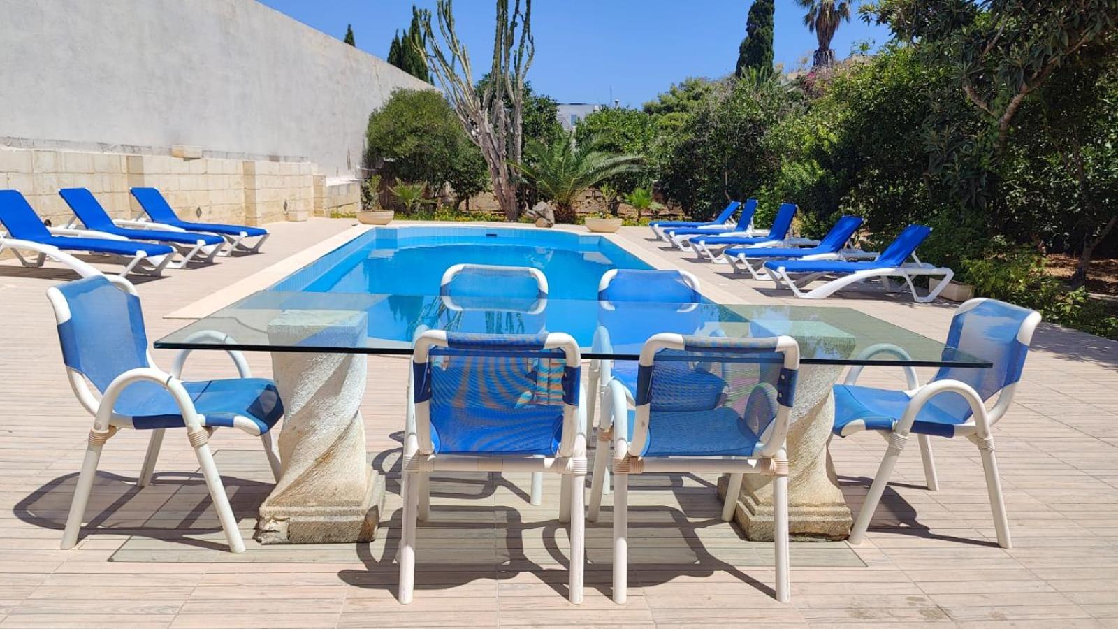 Stunning Villa With Pool, Table Tennis, Table Soccer And A Pool Table Naxxar Екстериор снимка